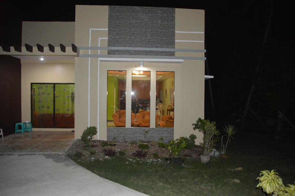 James Homestay Siquijor Exterior photo